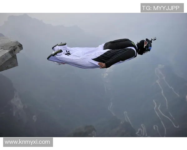 极限运动战术探秘：杭州极限运动队的独特节奏与团队协作体系