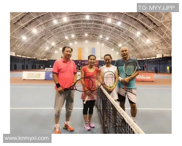 深圳网球队与重庆网球队赛后分析:个人能力对比与战术探讨 深圳网球队与重庆网球队赛后分析:个人能力对比与战术探讨