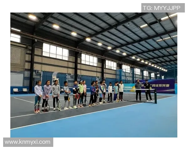 重庆网球队的阵地战体系与网球战术的深度解析与应用探讨 重庆网球队的阵地战体系与网球战术的深度解析与应用探讨